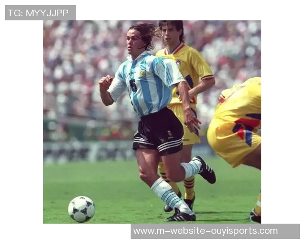 国家足球明星的传奇人物盘点与他们的辉煌成就回顾